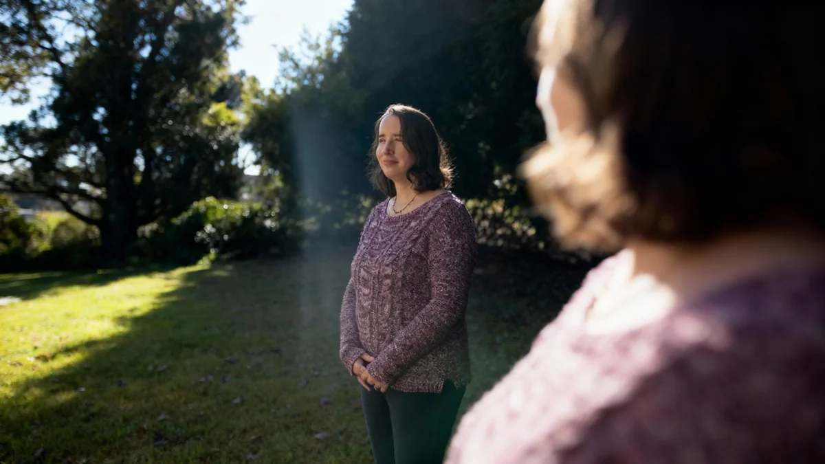 AI Chatbots Offer Therapy But Raise Safety Questions