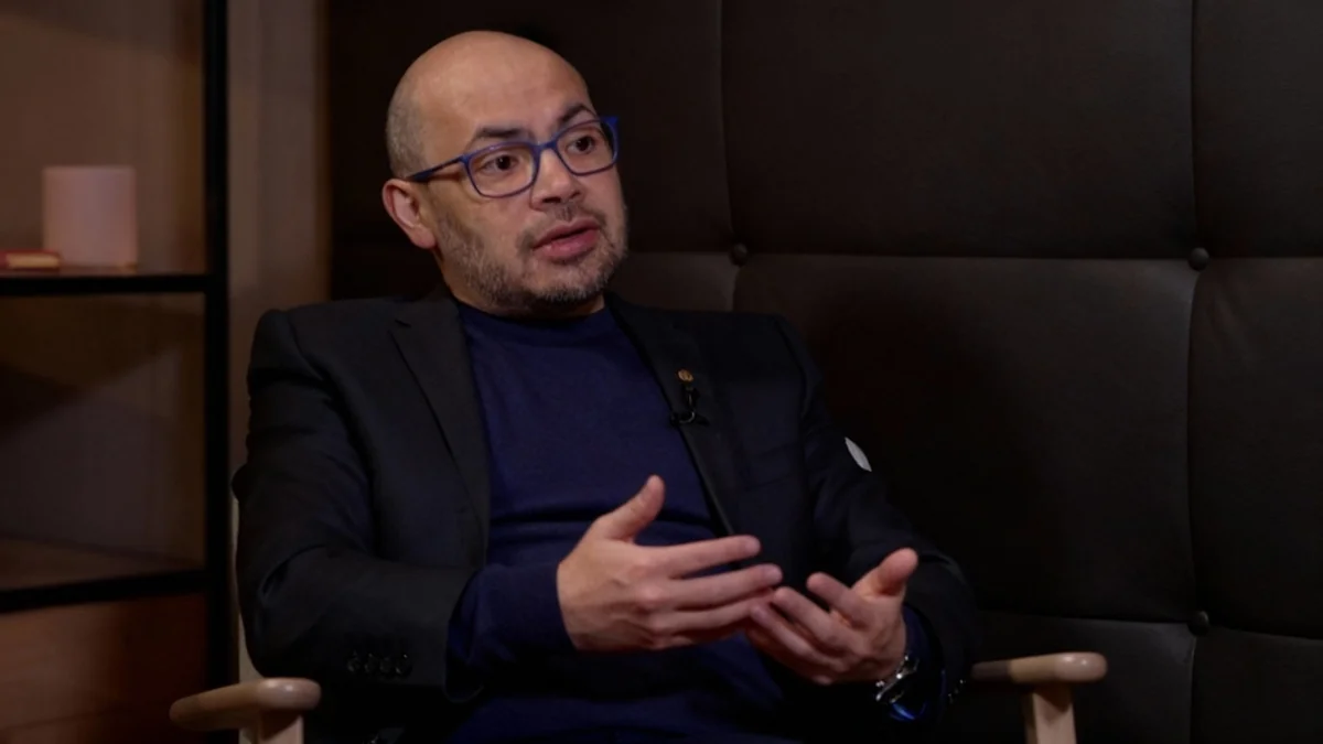 DeepMind Chief Warns of AI Investment Bubble