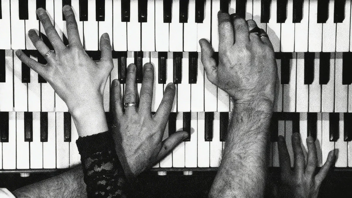 AI Job Fears Echo a Century-Old Panic Over a Musical Machine